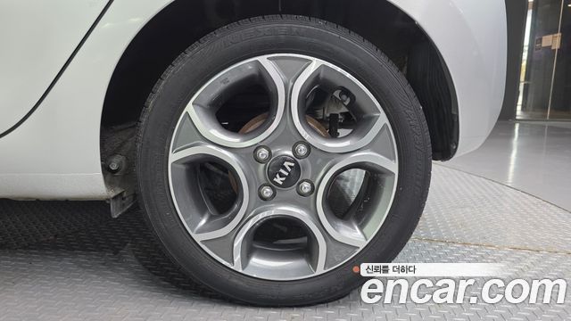 Kia morning 2014 — photo 7