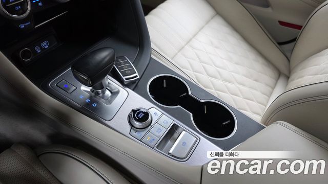Genesis G70 2019 — photo 12