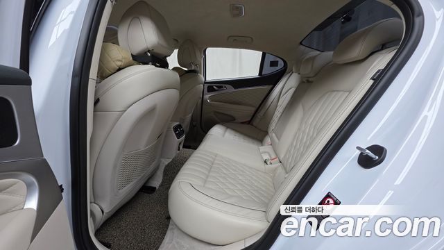 Genesis G70 2019 — photo 18