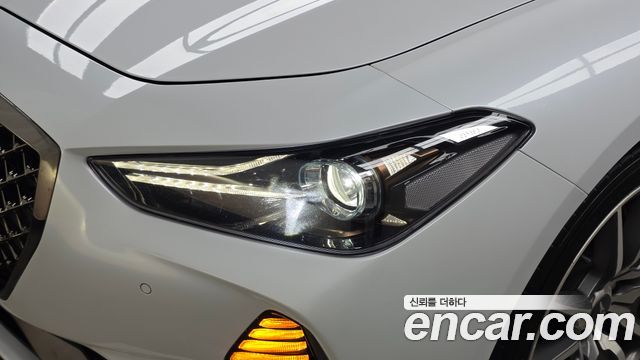 Genesis G70 2019 — photo 8