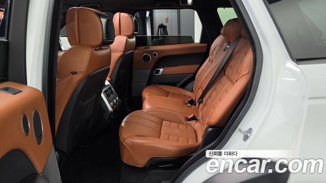 Land Rover Range Rover Sport 2016 — photo 18