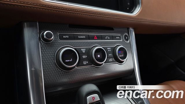 Land Rover Range Rover Sport 2016 — photo 23