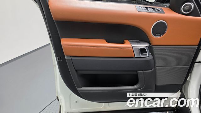 Land Rover Range Rover Sport 2016 — photo 14