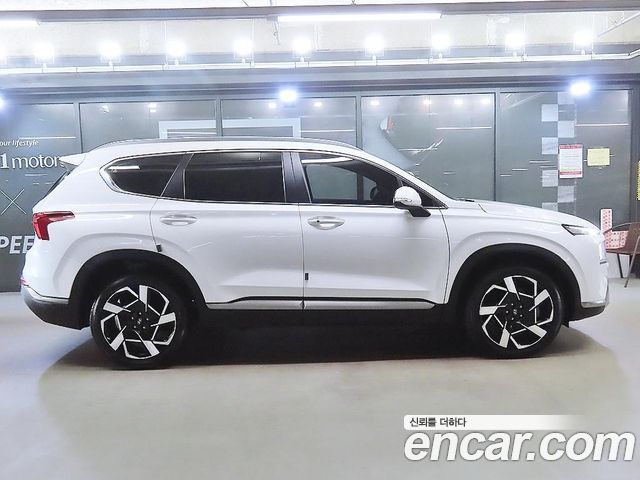 Hyundai Santafe 2023 — photo 4