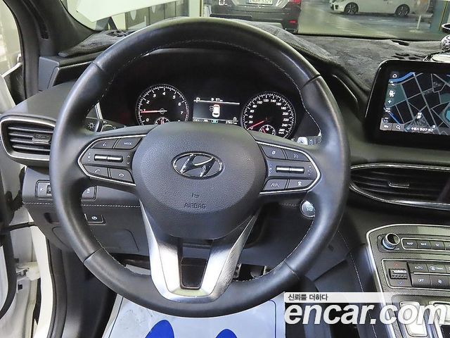 Hyundai Santafe 2023 — photo 8