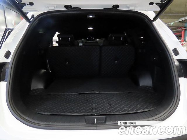 Hyundai Santafe 2023 — photo 16