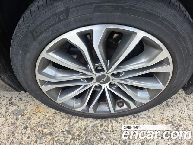 Hyundai Genesis 2015 — photo 18
