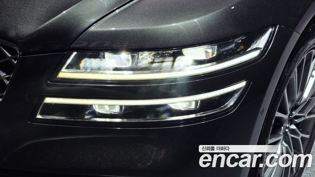 Genesis G80 2023 — photo 8