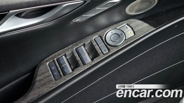Genesis G80 2023 — photo 29