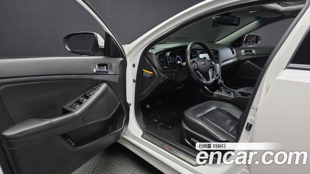 Kia K5 2013 — photo 10