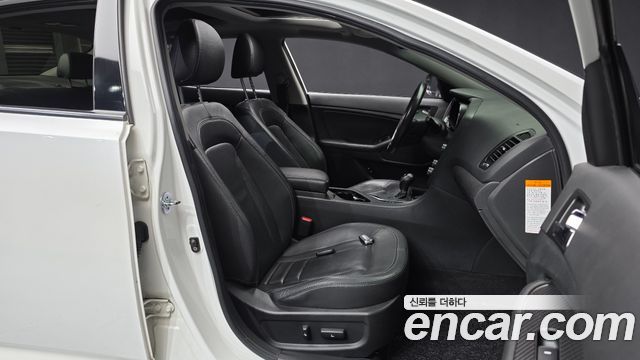 Kia K5 2013 — photo 11