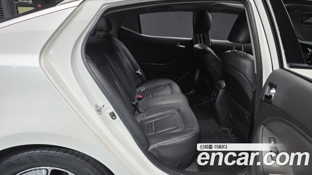 Kia K5 2013 — photo 12