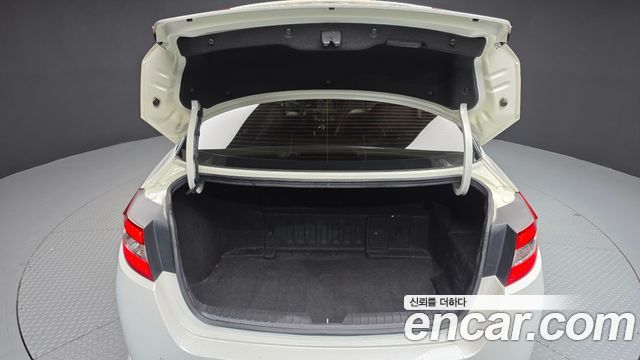 Kia K5 2013 — photo 20