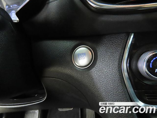 Hyundai Santafe 2019 — photo 11