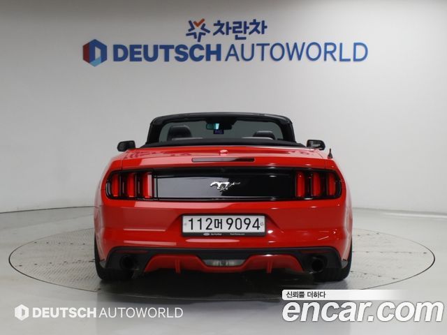 Ford Mustang 2017 — photo 4