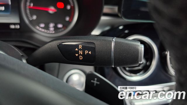 Mercedes-Benz C-Class 2016 — photo 9