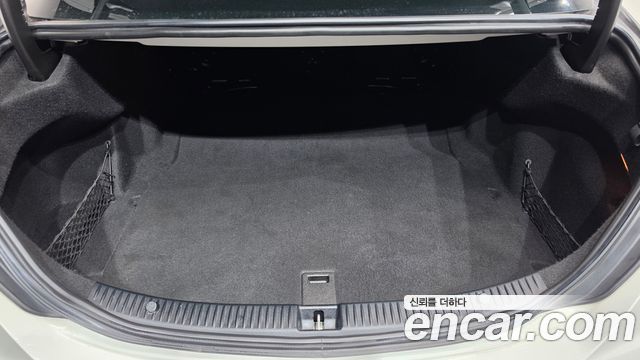 Mercedes-Benz C-Class 2016 — photo 20
