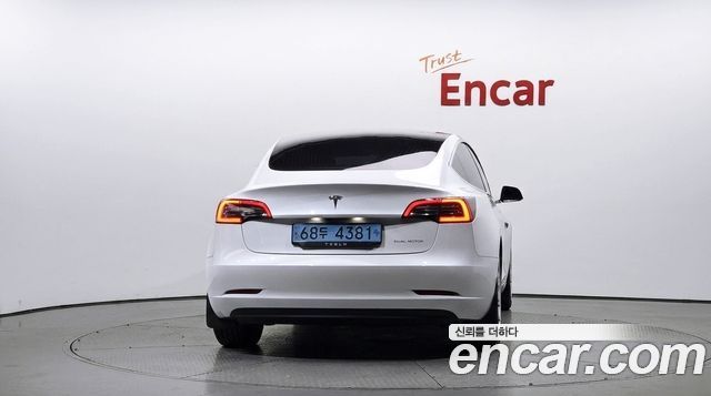 Tesla Model 3 2020 — photo 4