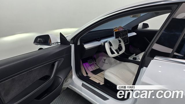 Tesla Model 3 2020 — photo 17
