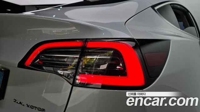 Tesla Model 3 2020 — photo 9