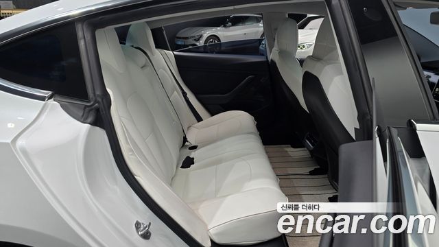 Tesla Model 3 2020 — photo 16