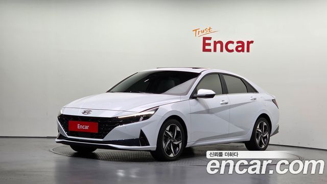 Hyundai AVANTE 2023 — photo 1