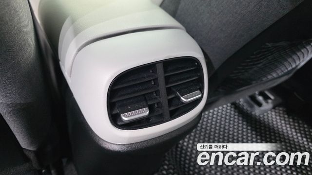 Hyundai AVANTE 2023 — photo 19