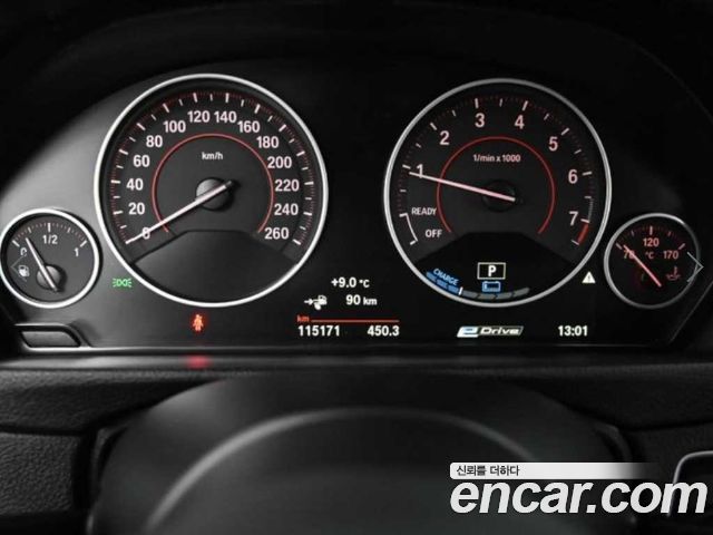 BMW 3-Series 2017 — photo 8