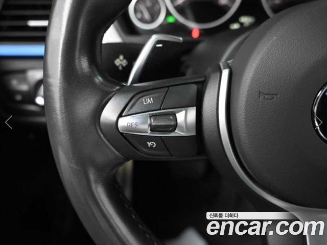 BMW 3-Series 2017 — photo 17