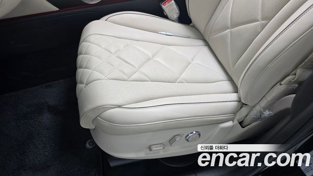 Genesis GV80 2024 — photo 28