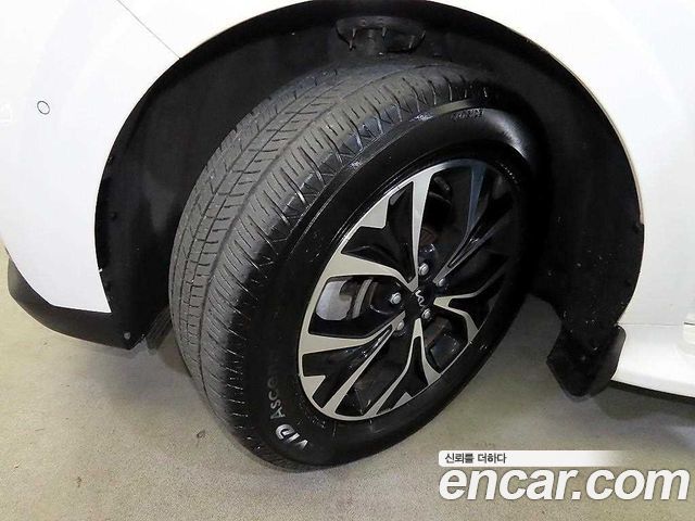 Kia Canival 2023 — photo 20