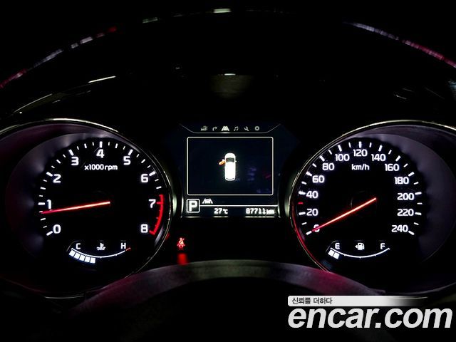 Kia Canival 2016 — photo 8