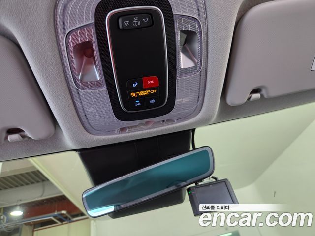 Hyundai Kona 2023 — photo 11