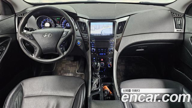Hyundai Sonata 2013 — photo 10