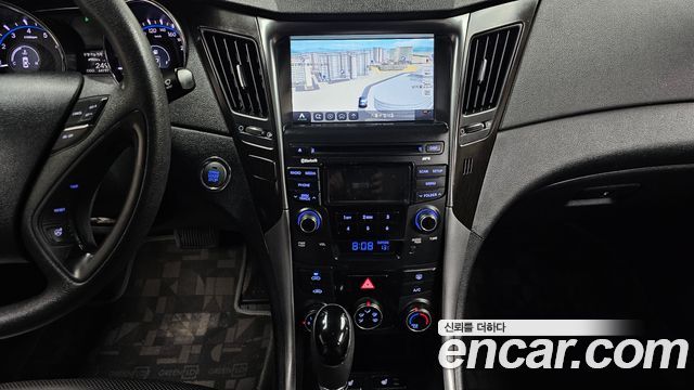 Hyundai Sonata 2013 — photo 22