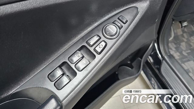 Hyundai Sonata 2013 — photo 27