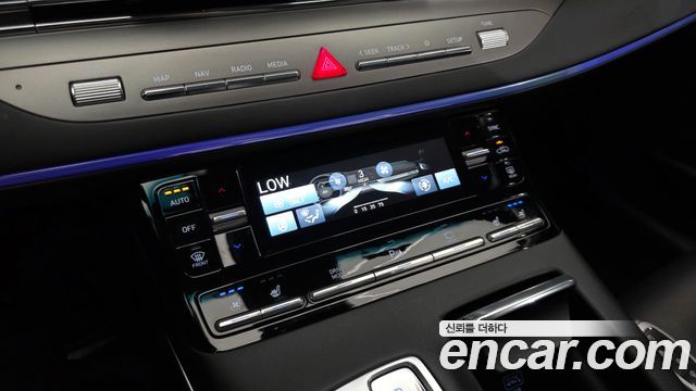 Hyundai Grandeur 2022 — photo 24