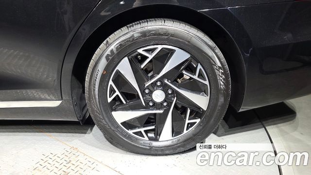 Hyundai Grandeur 2022 — photo 7
