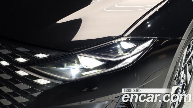 Hyundai Grandeur 2022 — photo 8