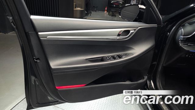 Hyundai Grandeur 2022 — photo 14