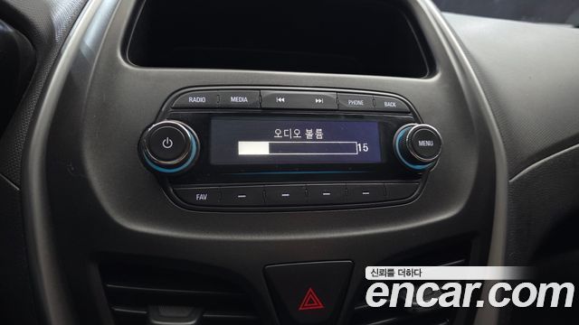 Chevrolet Korea Spark 2017 — photo 15