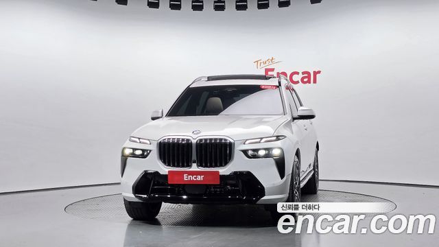 BMW X7 2025 — photo 3