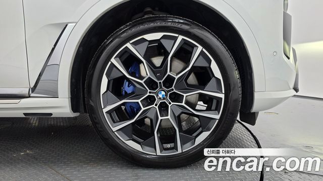 BMW X7 2025 — photo 5