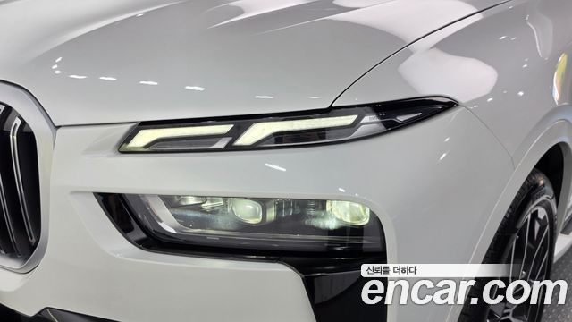 BMW X7 2025 — photo 8