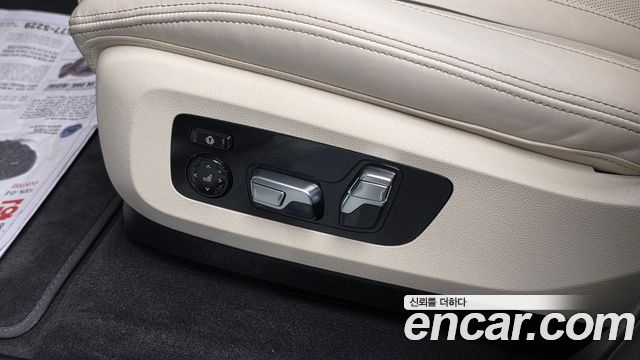BMW X7 2025 — photo 30