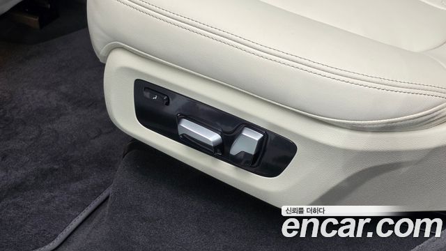 BMW X7 2025 — photo 31