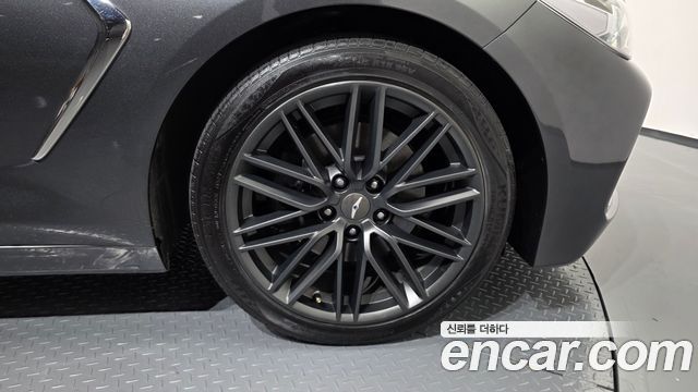 Genesis G70 2020 — photo 7
