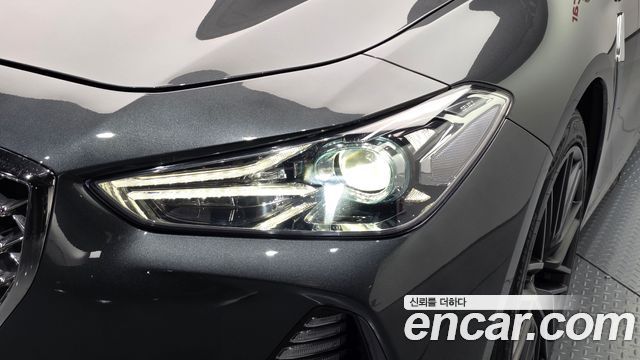 Genesis G70 2020 — photo 8