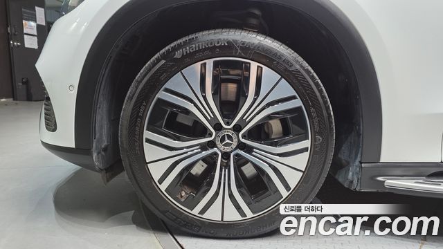 Mercedes-Benz EQE 2023 — photo 5