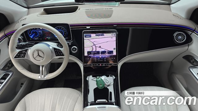 Mercedes-Benz EQE 2023 — photo 10